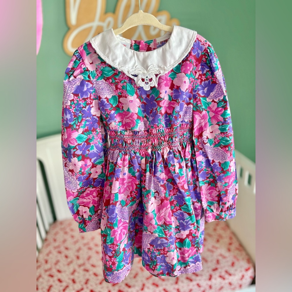 Vintage Disney Winnie the Pooh brand size 5 floral dress